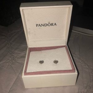 Pandora Be My Valentine stud earrings